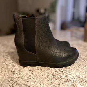 SOREL Joan of Artic Wedge Boots